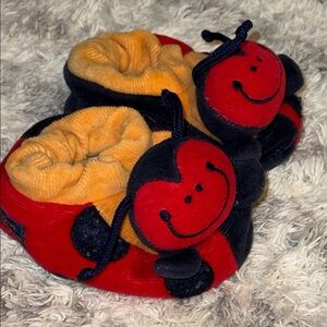 Size 1 Gagou Tagou Adorable Ladybug Baby Booties slippers that rattle